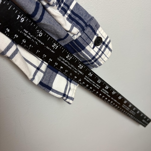Lands End Shirt Mens Large Tall Blue White Plaid Button Front Flannel Casual - Picture 8 of 9